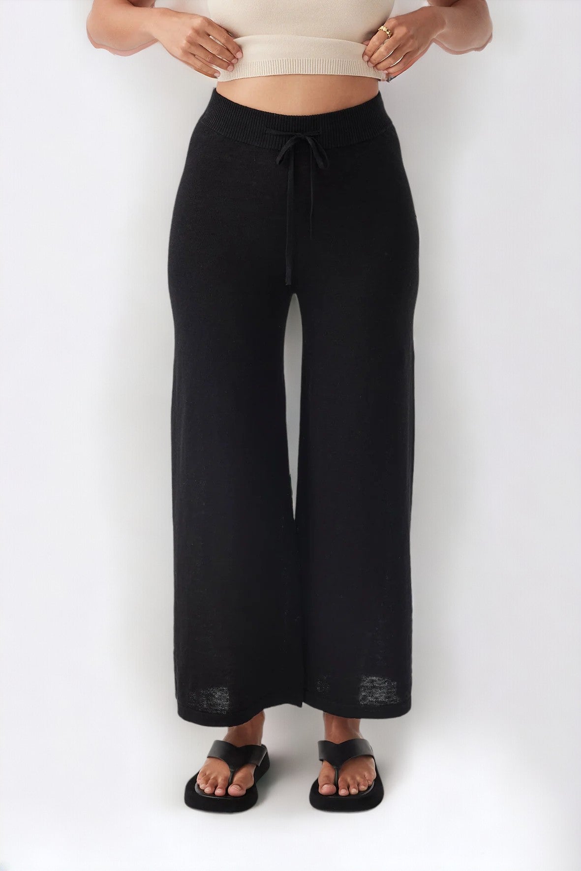 Brie Pant | Black