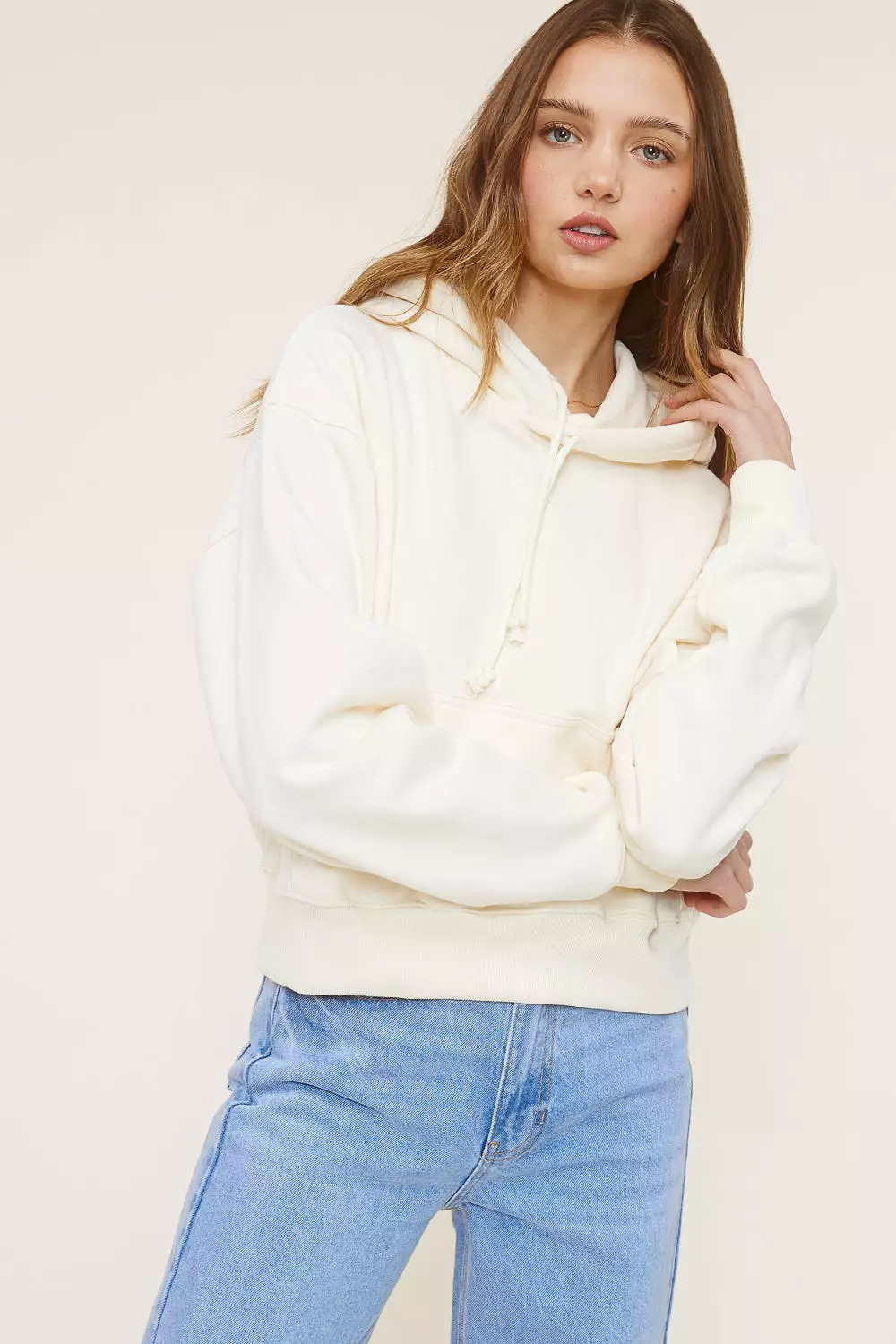 Cream Soft Cropped Hoodie