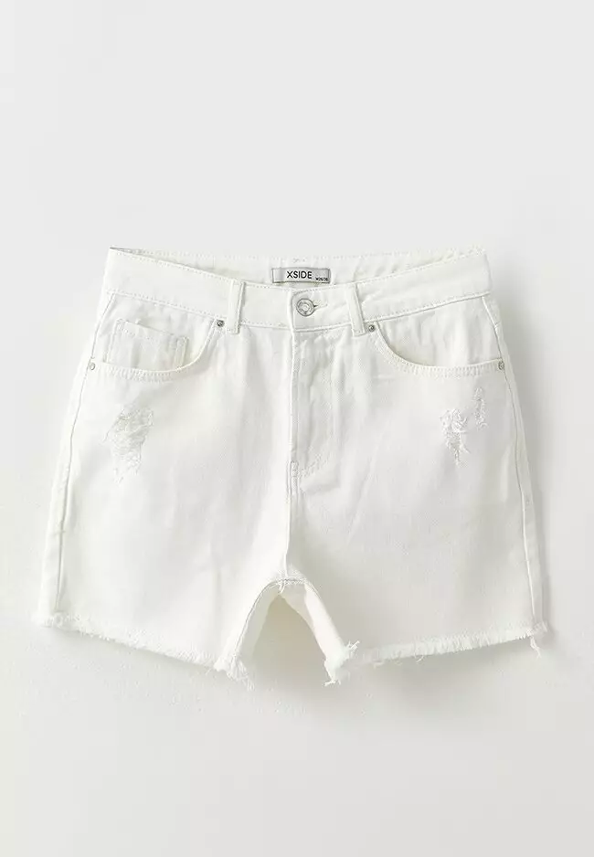 Fit Ripped Detailed Jean Shorts