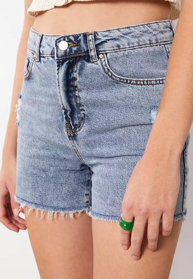 LC WAIKIKI Fit Ripped Detailed Jean Shorts