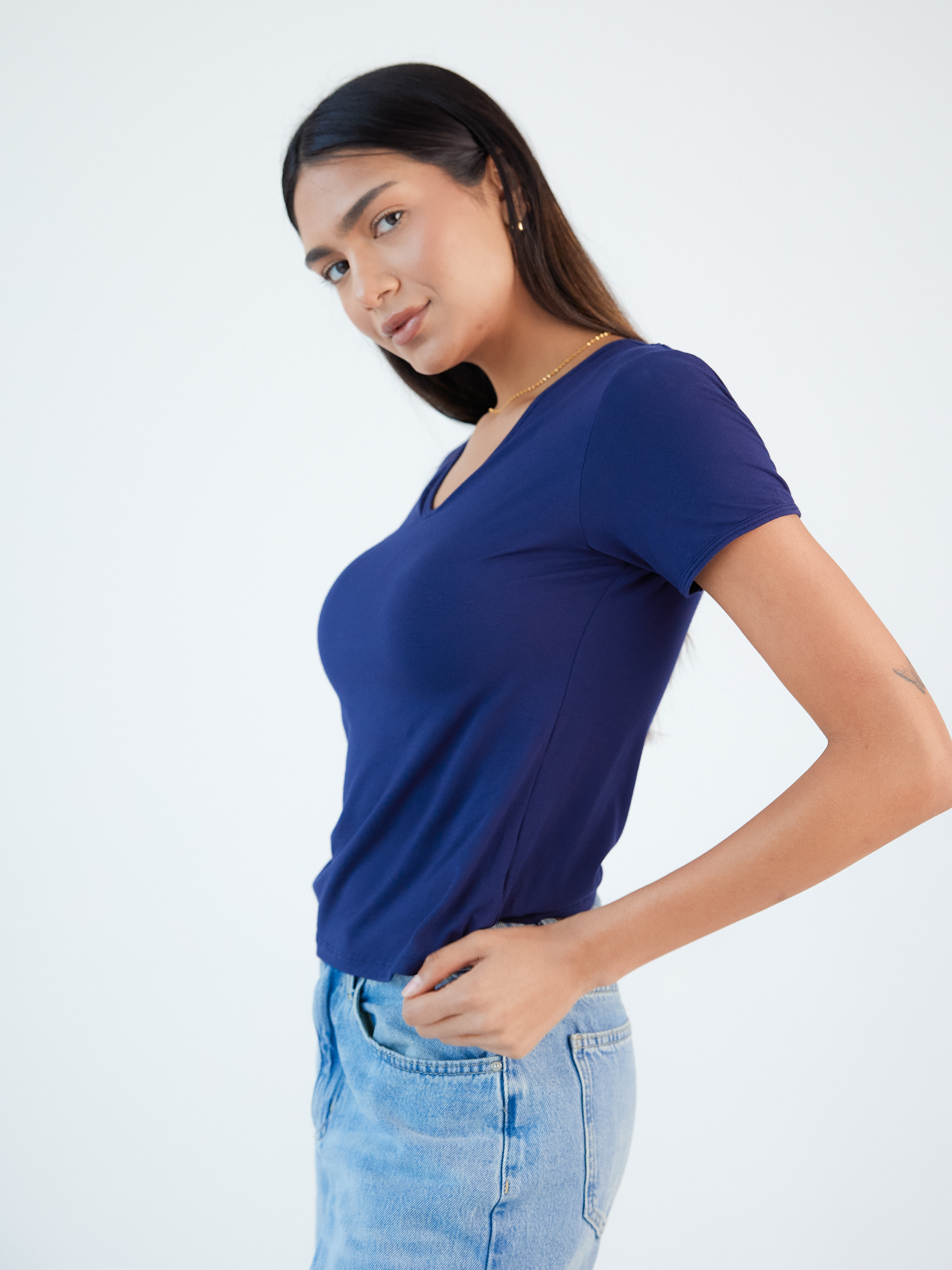 Loose V-Neck T-Shirt Brami