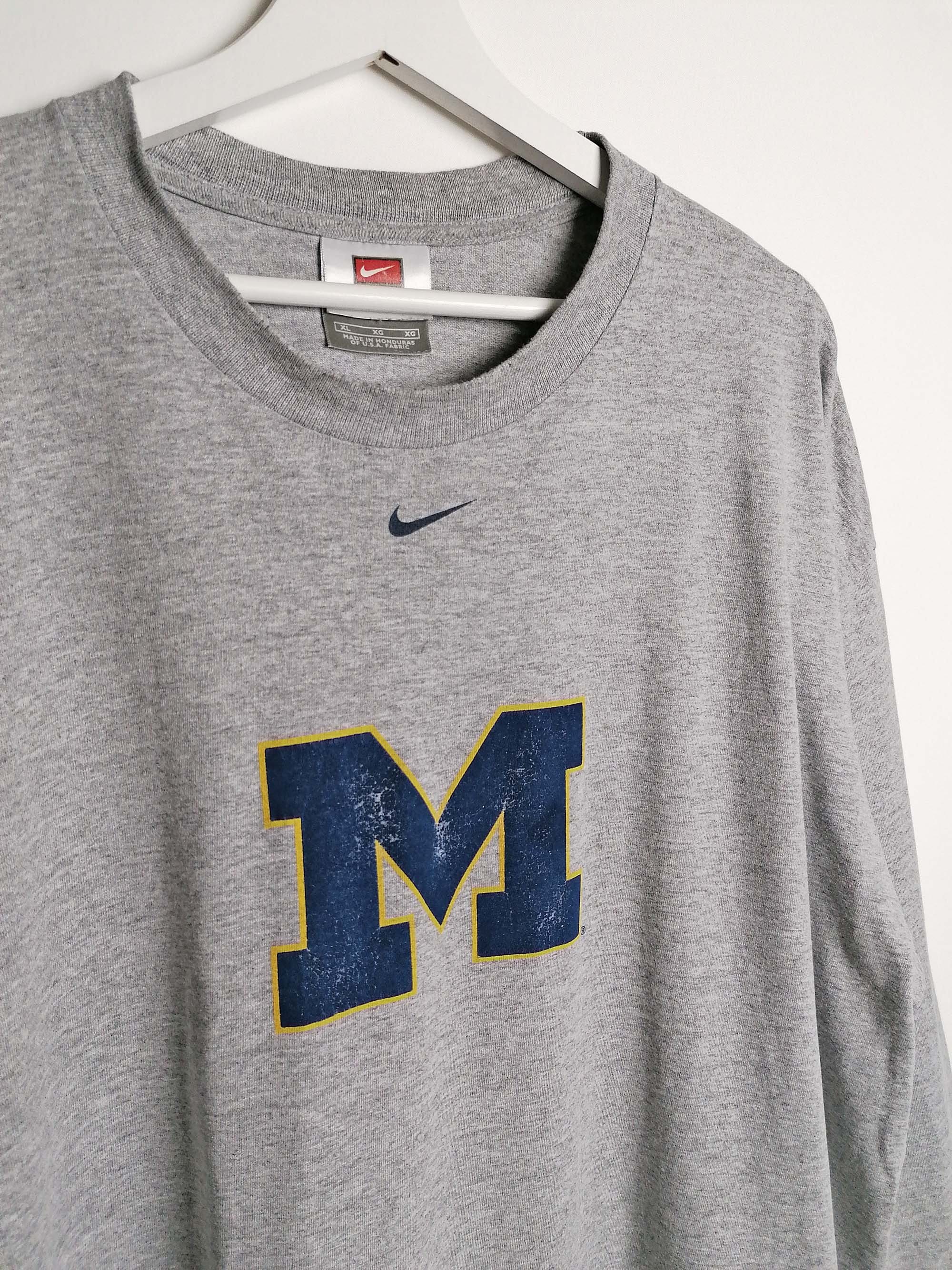 NIKE TEAM Michigan Wolverines Long Sleeve T-shirt - size XL