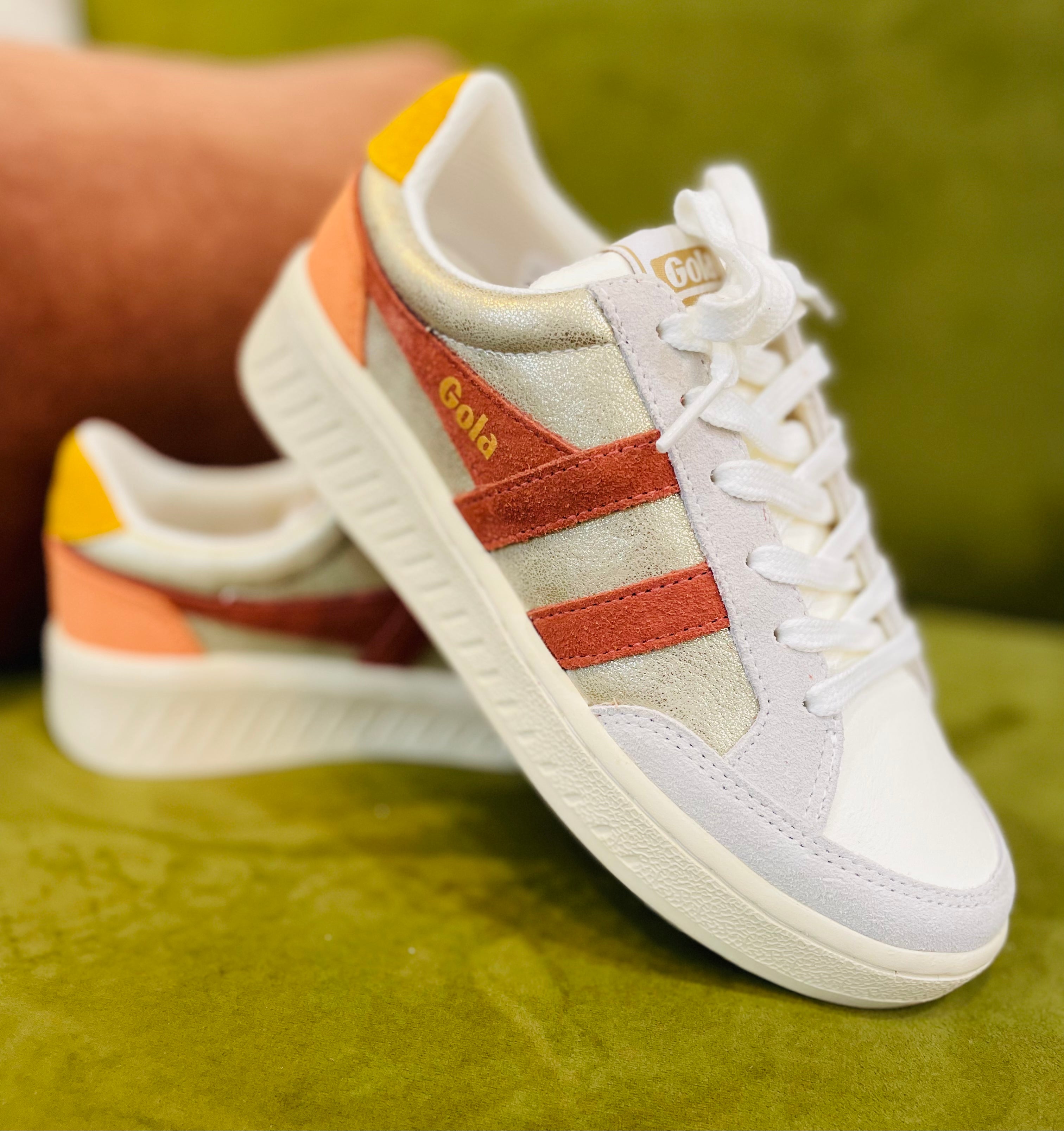 SUPERSLAM BLAZE GOLD SNEAKERS