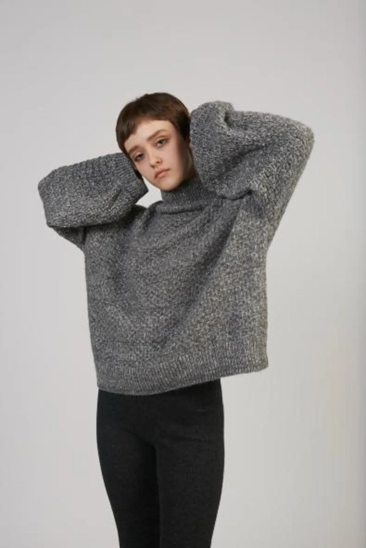 Tulip Sleeve sweater - charcoal